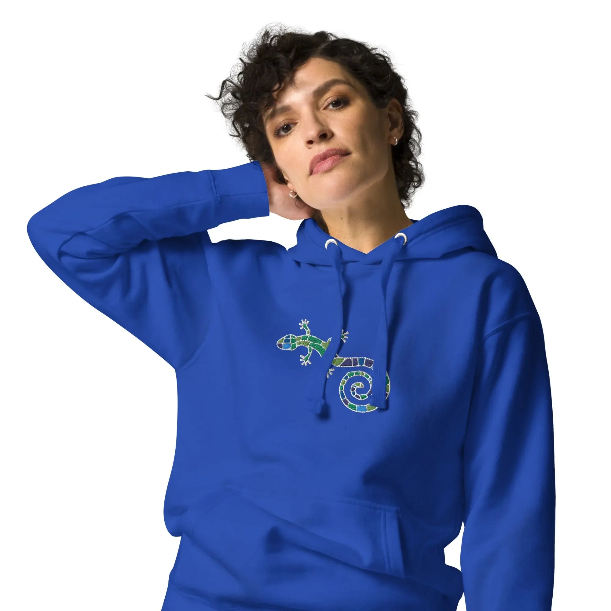 Hoodies & Sweatshirts